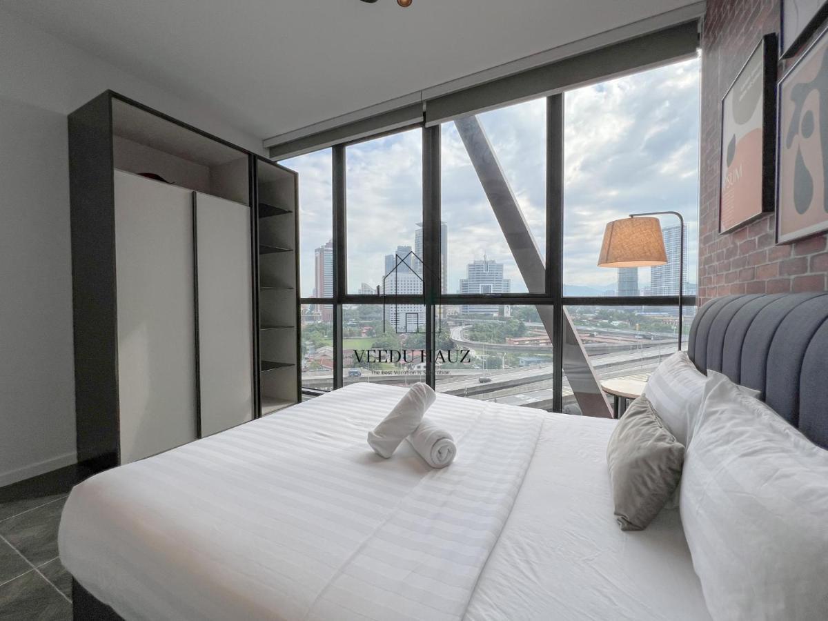 Scarletz Suites At Klcc By Veedu Hauz Kuala Lumpur Zewnętrze zdjęcie